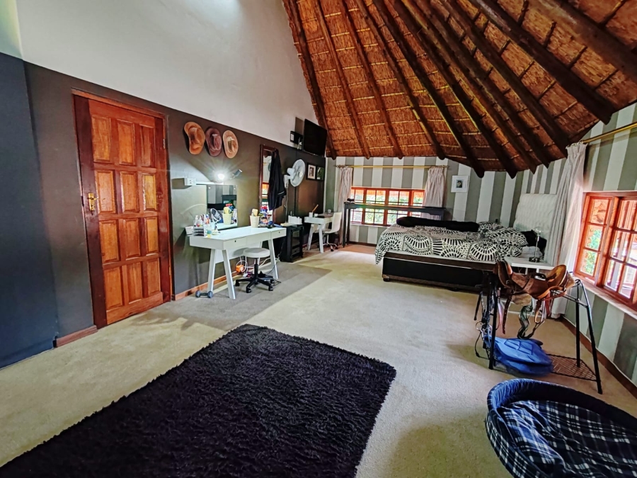 4 Bedroom Property for Sale in Van Der Hoff Park North West